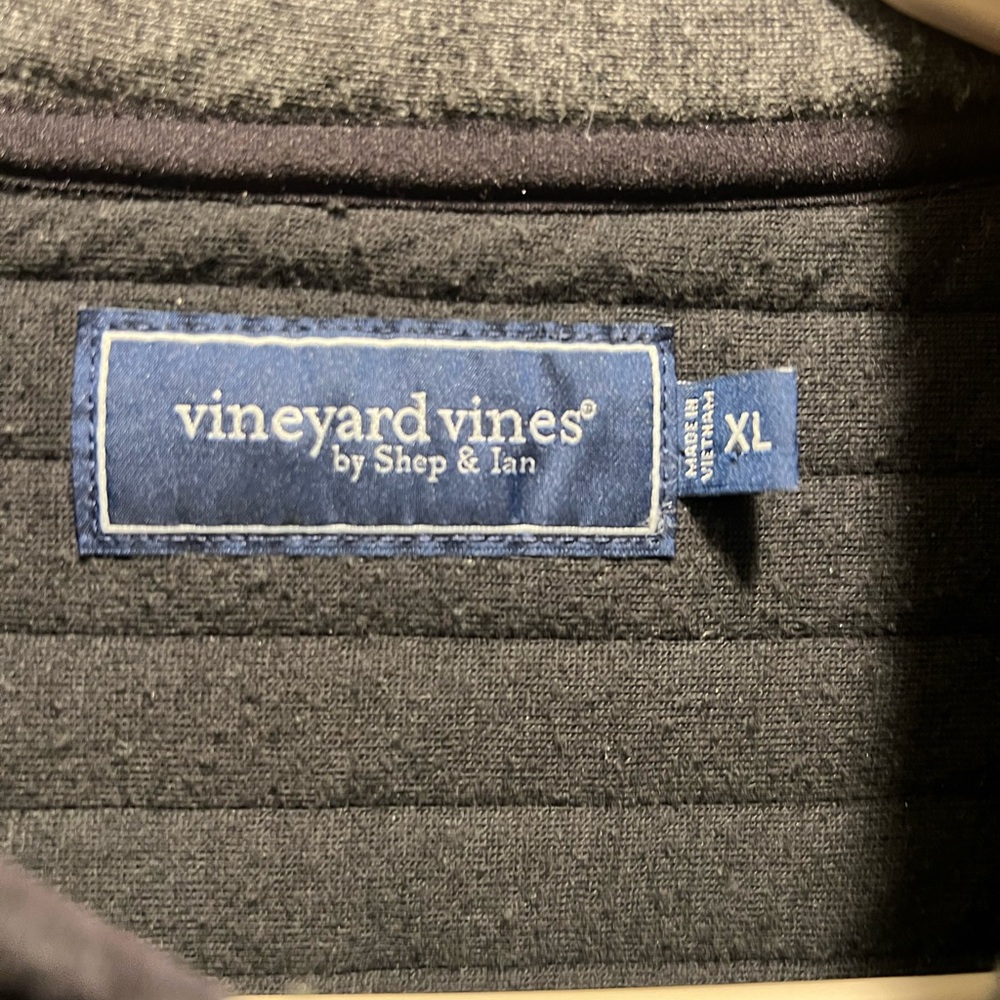 Vineyard Vines Dark Gray Quilted Pullover - Picture 2 of 4